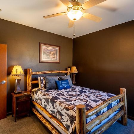 Bison Lodge - Lg Home - 2 Bedrooms - Less Than 5 Miles To Yellowstone North Entrance, Sleeps Up To 8 Gardiner Εξωτερικό φωτογραφία