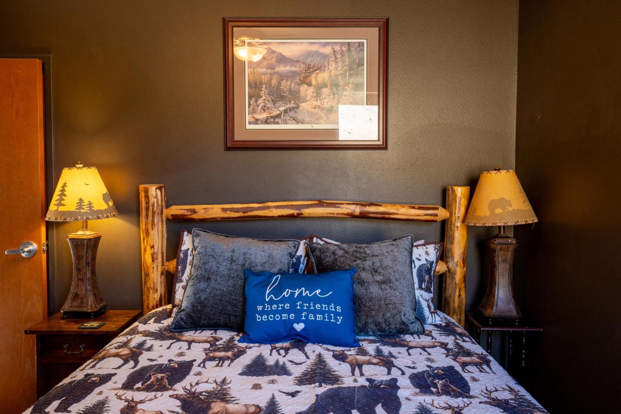 Bison Lodge - Lg Home - 2 Bedrooms - Less Than 5 Miles To Yellowstone North Entrance, Sleeps Up To 8 Gardiner Εξωτερικό φωτογραφία
